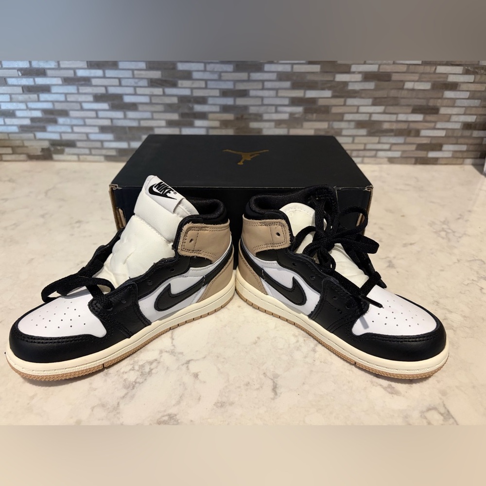 Jordan 1 retro high tops